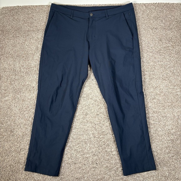 Lululemon Men's 32 Commission Pants Slim Fit Black Solid Size 40x28 - Picture 1 of 8